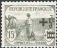 France :  +5c sur 15c + 10c gris-vert 2ème série orphelins
